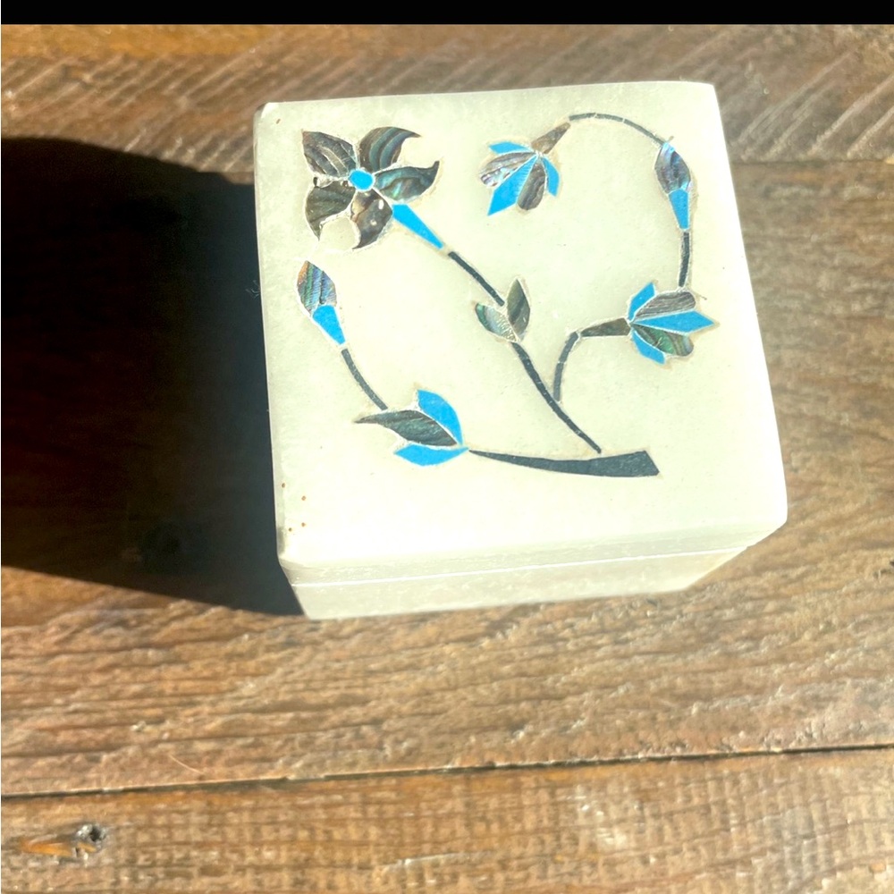 Hand designed stone ring box